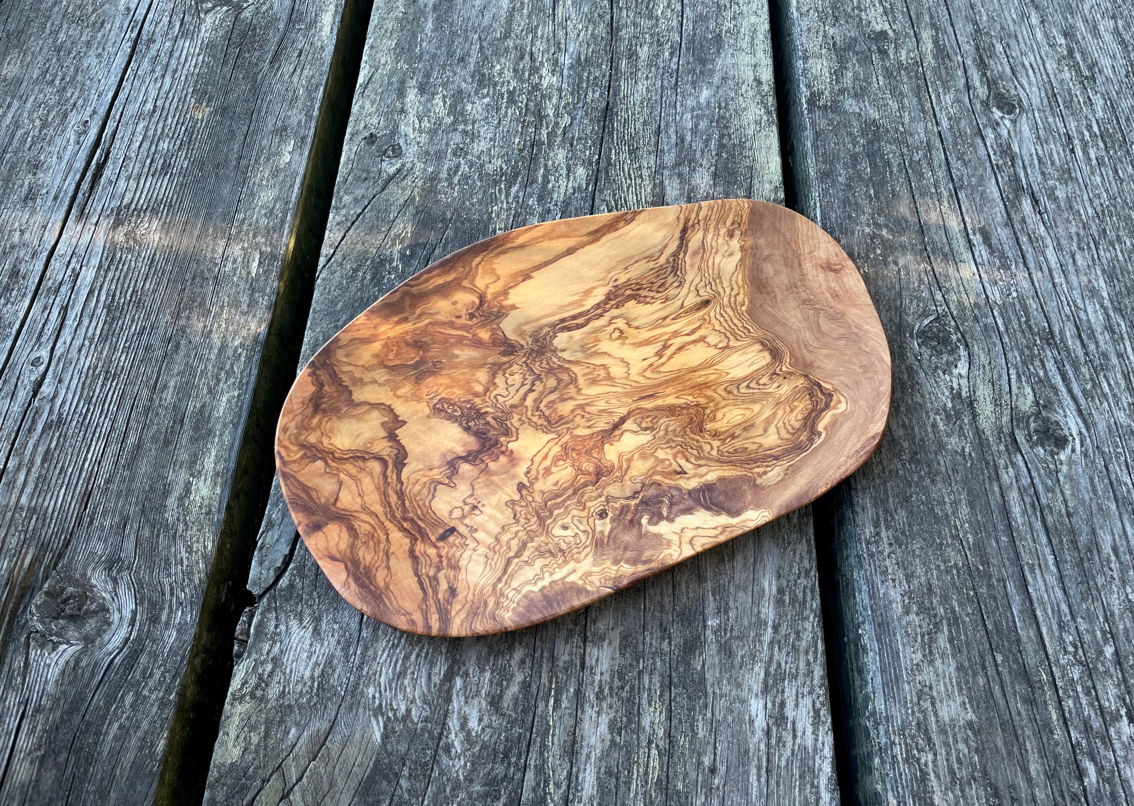 Olive Wood Serving and Charcuterie Platter Set (Set of 3)