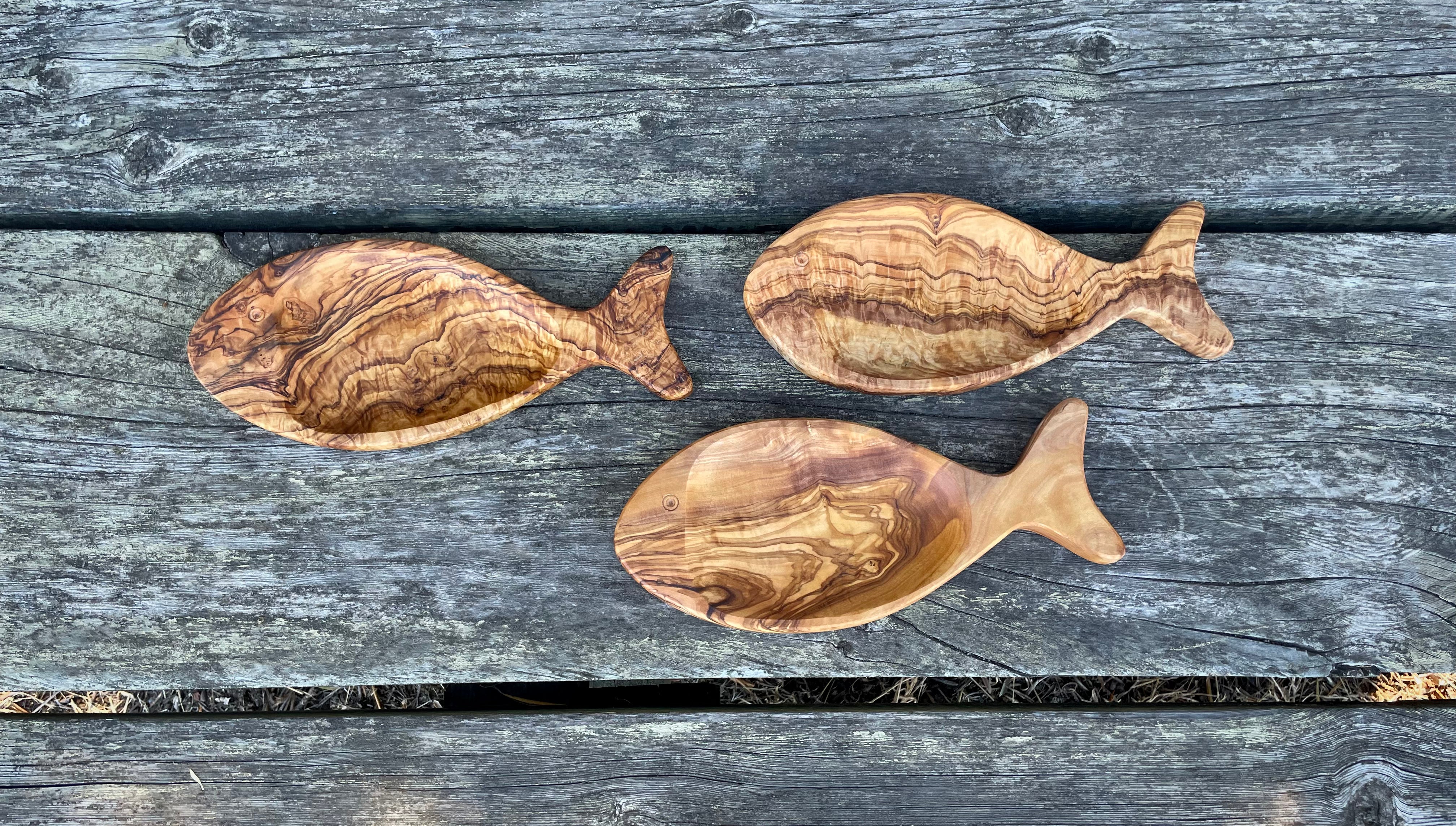 Olive Wood Fish Plate – Handmade Kids' Snack Dish