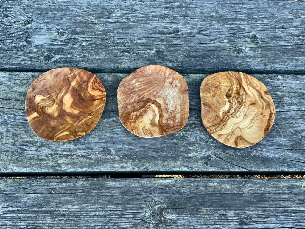 Olive Wood Thin Plates – Wooden Serving & Appetizer Plates (Single, Set of 3 or 6)
