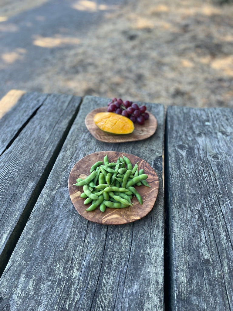 Olive Wood Thin Plates – Wooden Serving & Appetizer Plates (Single, Set of 3 or 6)